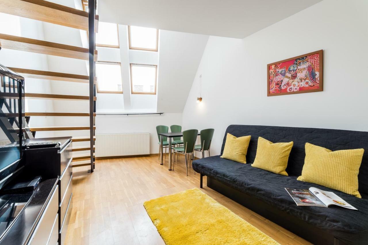 Bpr Soho Boutique Home With Ac Budapest Ngoại thất bức ảnh